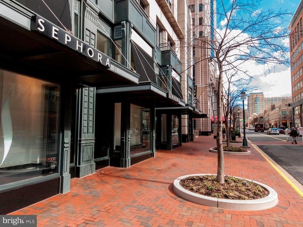 12001 Market Street - Photo 25