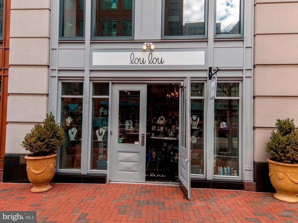 12001 Market Street - Photo 24