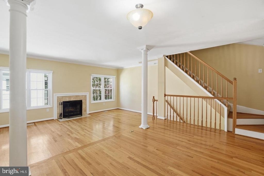 2391 Hunters Square Court - Photo 2
