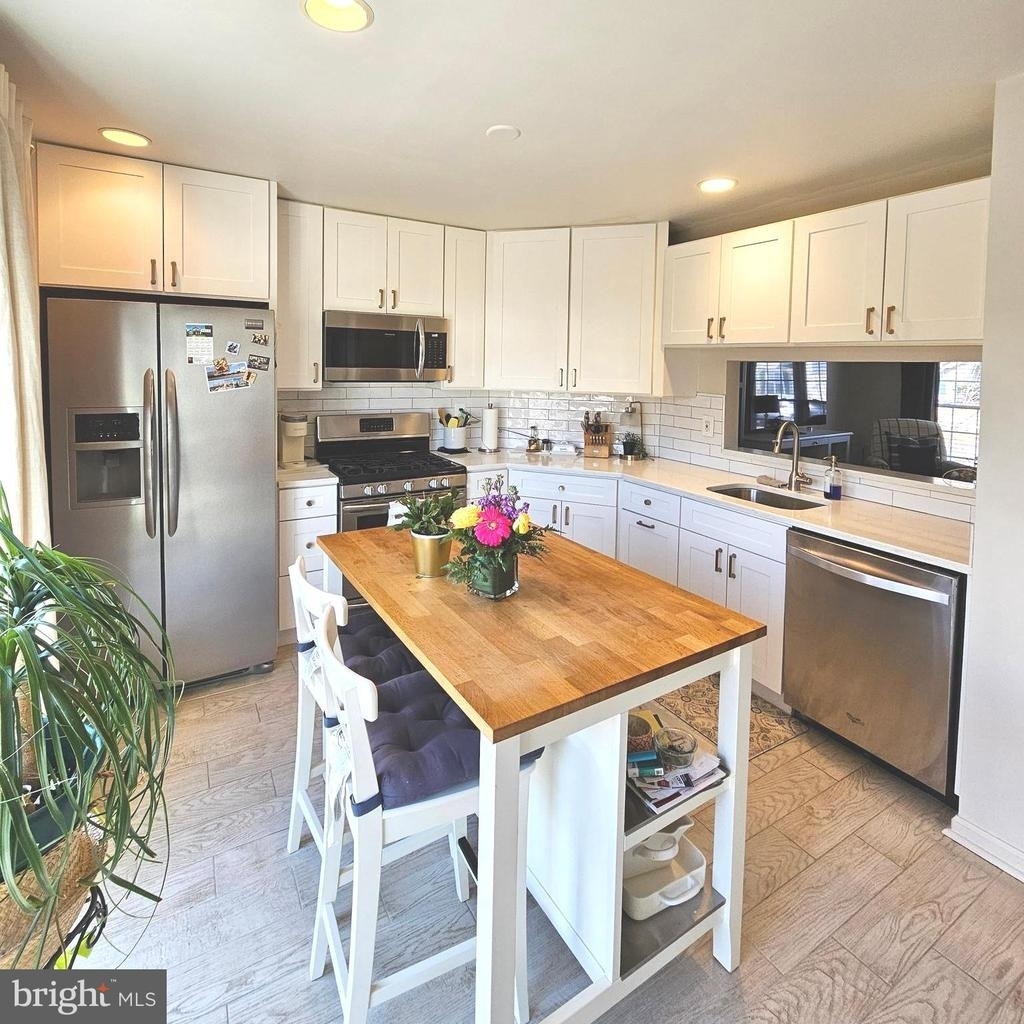 6552 Old Carriage Lane - Photo 7