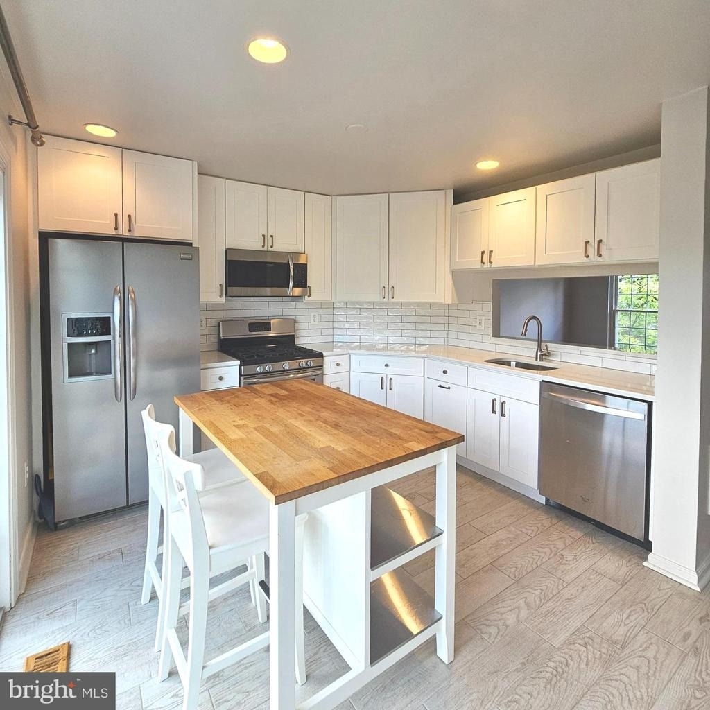 6552 Old Carriage Lane - Photo 10