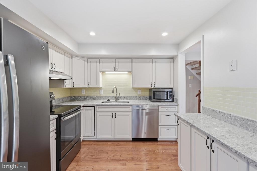 11712 Mossy Creek Lane - Photo 16