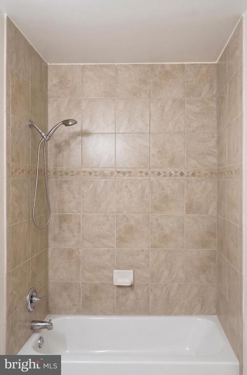12919 Alton Square - Photo 12