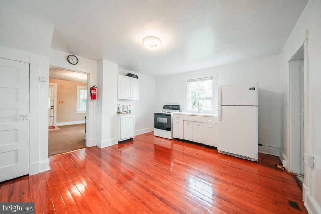 30 S Calhoun Street - Photo 16