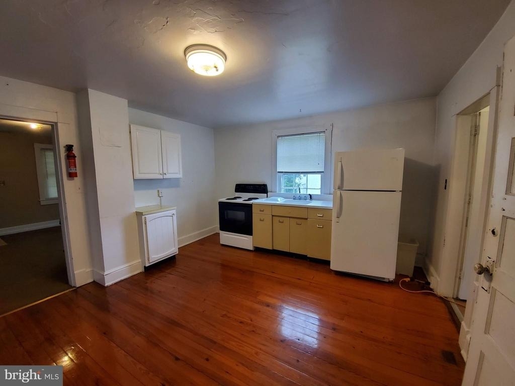 30 S Calhoun Street - Photo 15