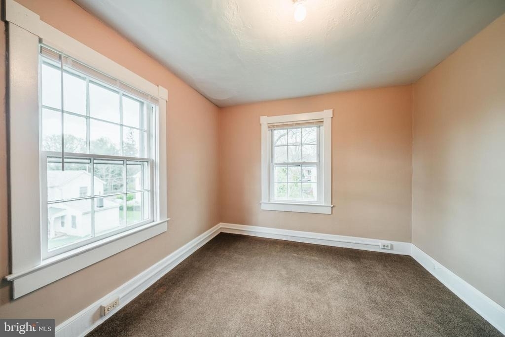 30 S Calhoun Street - Photo 26