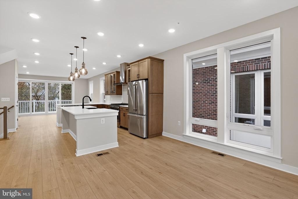 3612 Farr Avenue - Photo 5