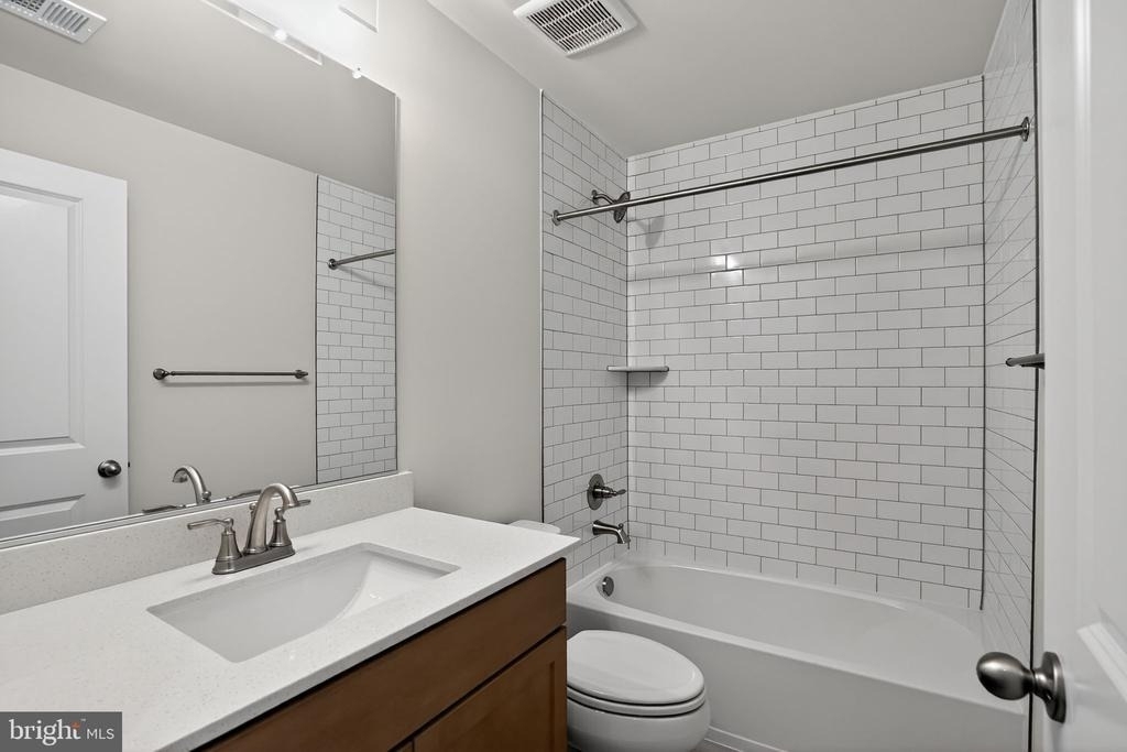 3612 Farr Avenue - Photo 3
