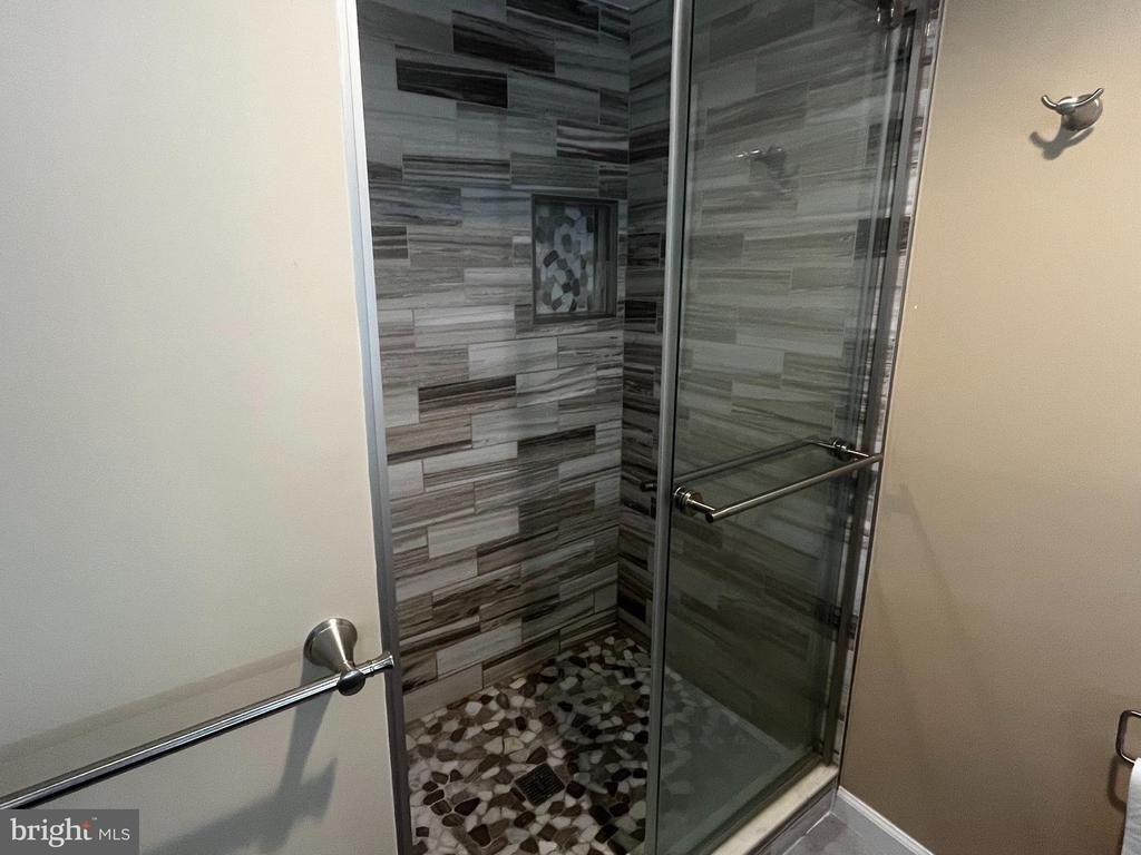 1108 Archer Court - Photo 8