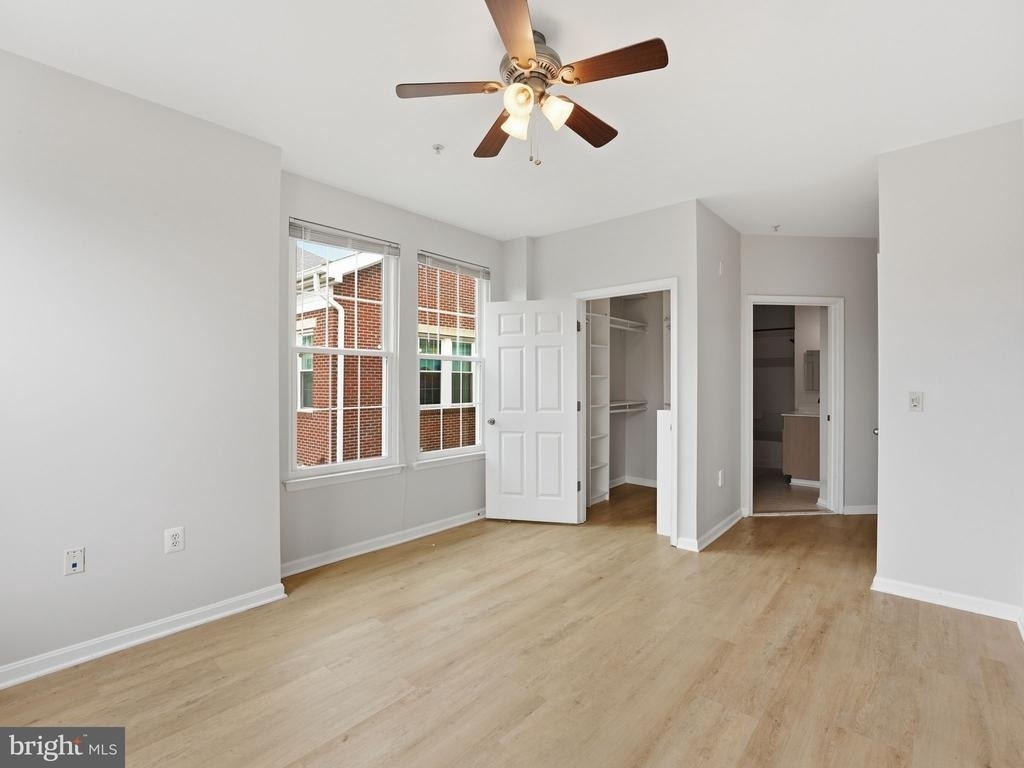 2301 25th Street S - Photo 9