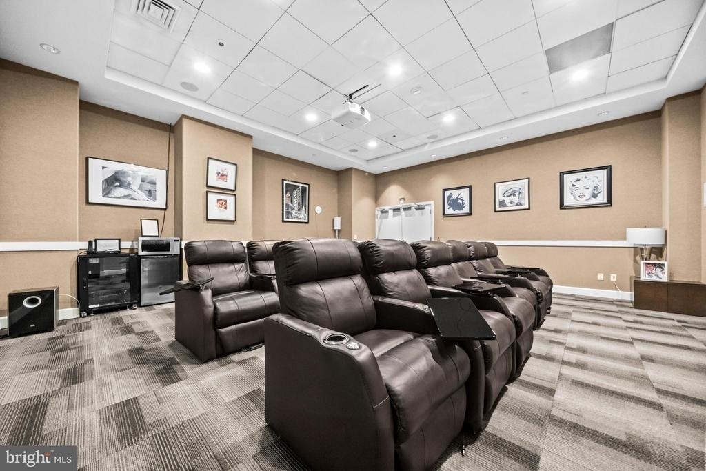 1020 N Highland Street - Photo 31