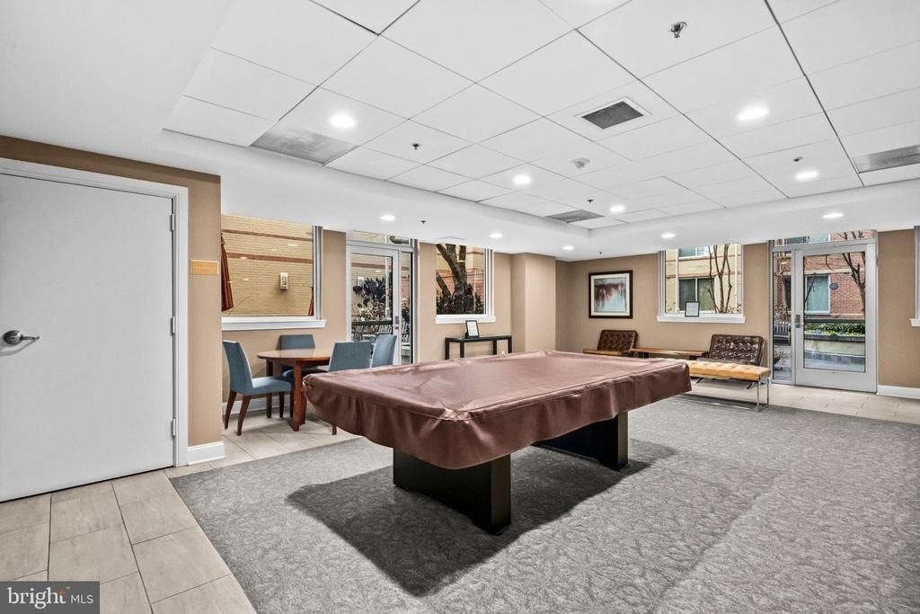 1020 N Highland Street - Photo 34