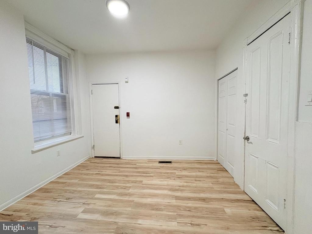 1904 Fairmount Avenue - Photo 12