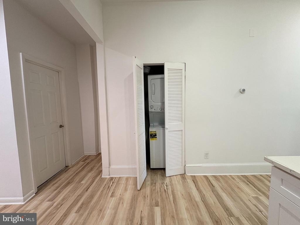 1904 Fairmount Avenue - Photo 5