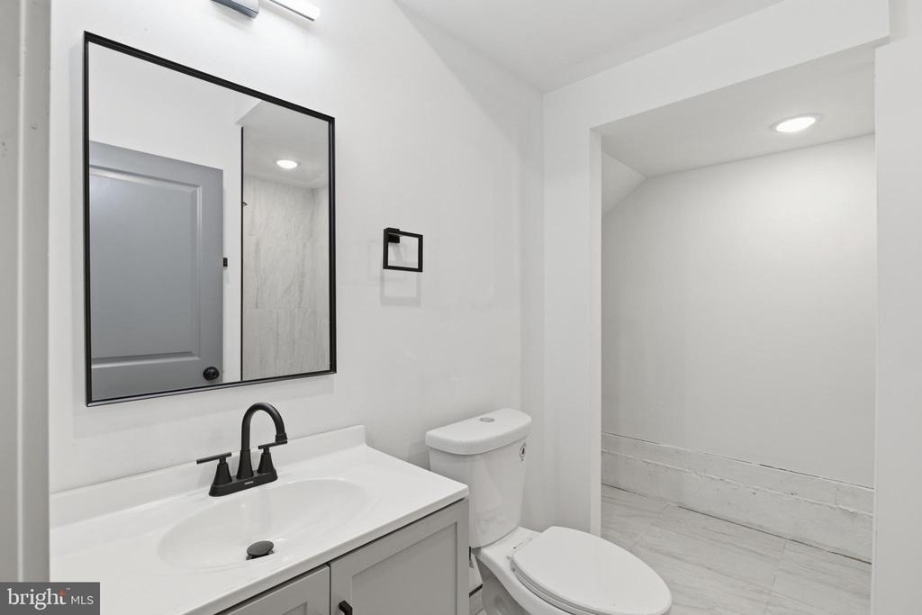 630 W Cumberland Street - Photo 6