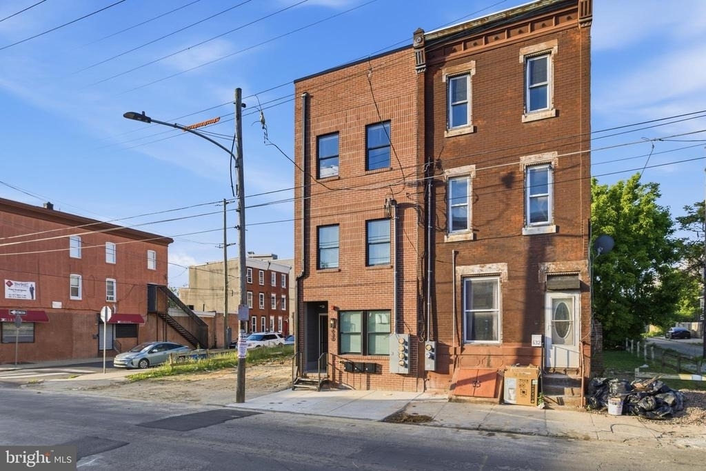 630 W Cumberland Street - Photo 14