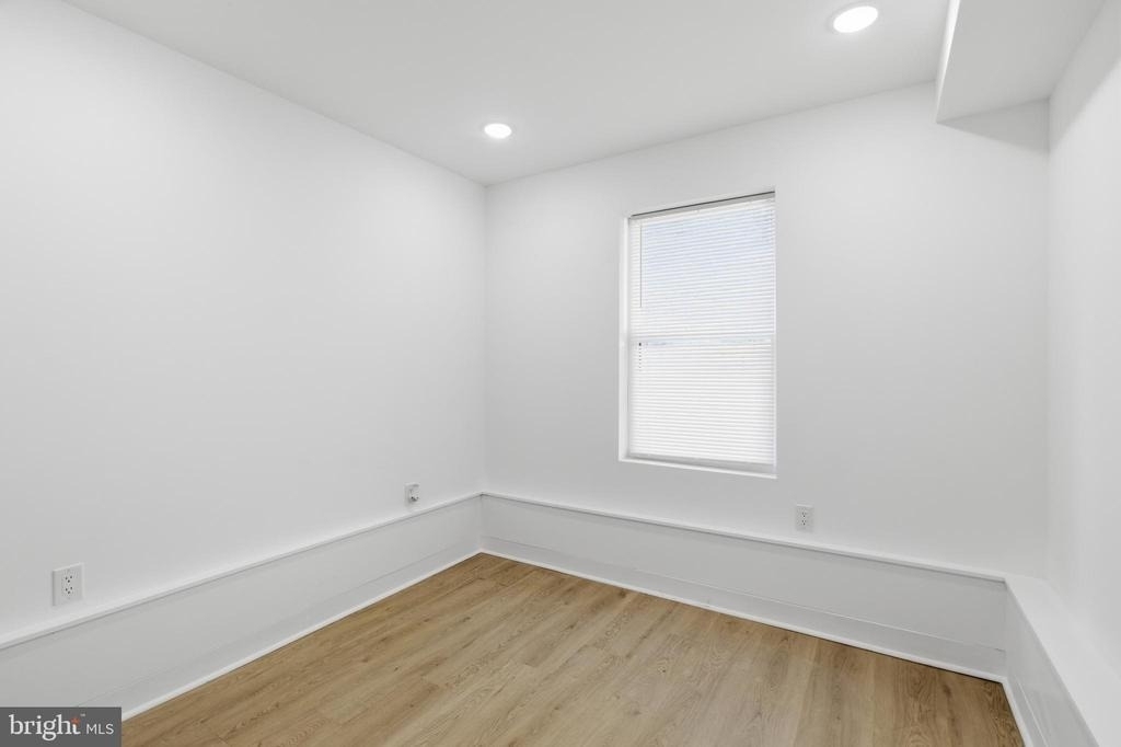 630 W Cumberland Street - Photo 8