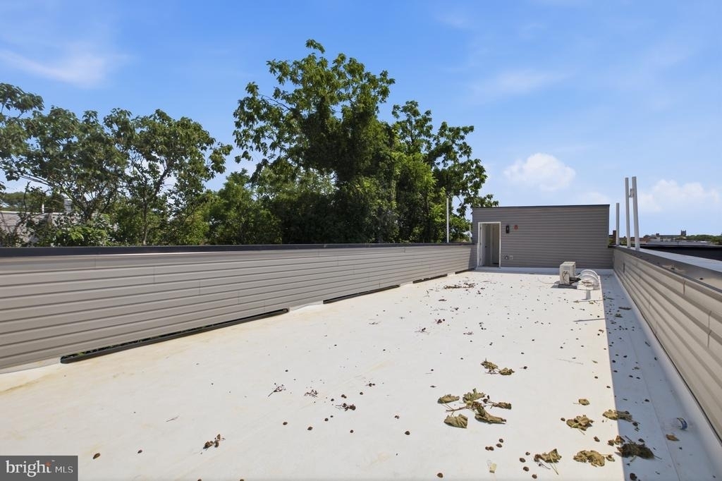 613 N Brooklyn Street - Photo 14