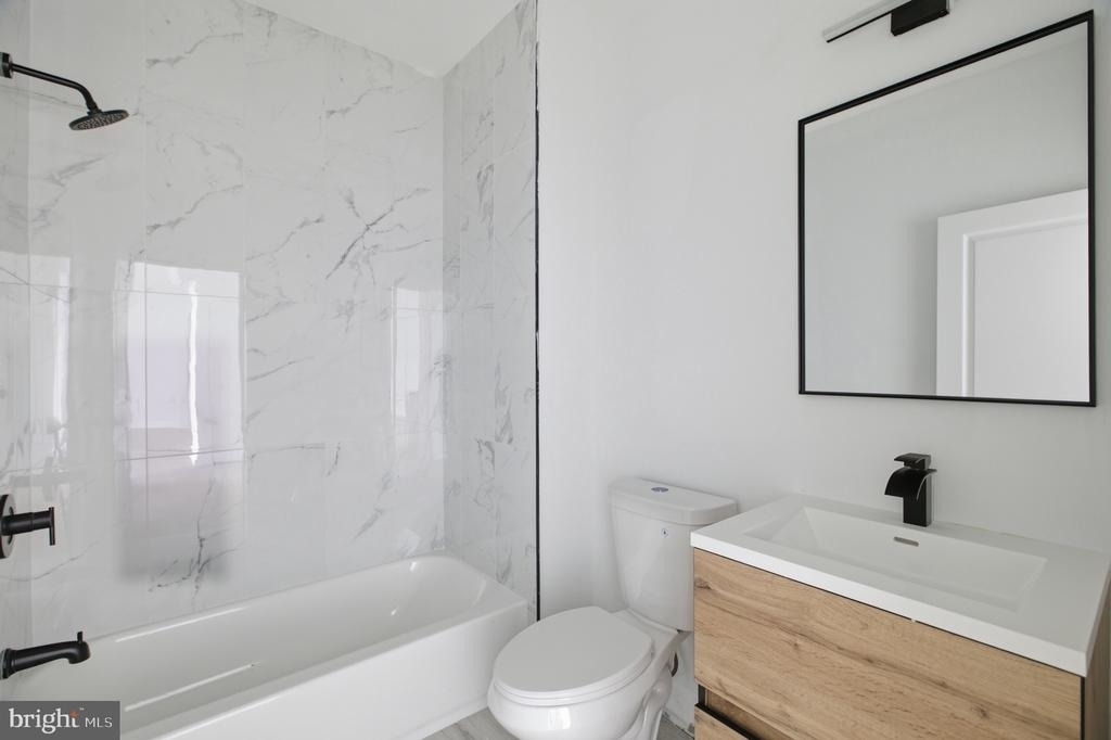 613 N Brooklyn Street - Photo 9