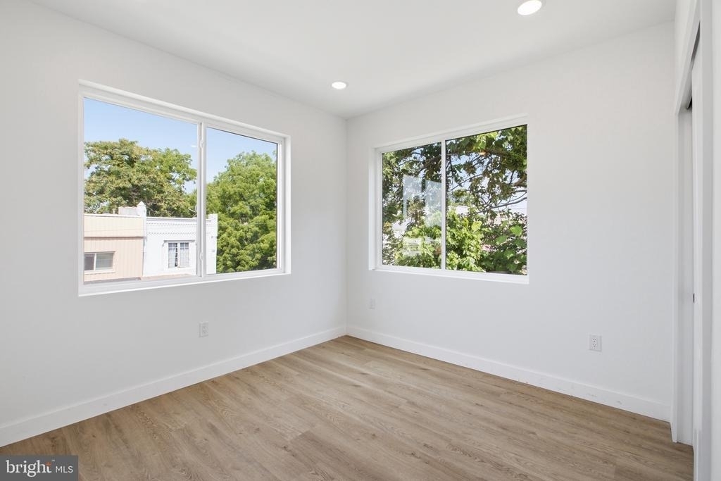613 N Brooklyn Street - Photo 7