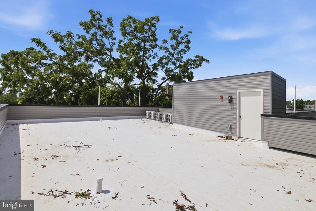 613 N Brooklyn Street - Photo 12