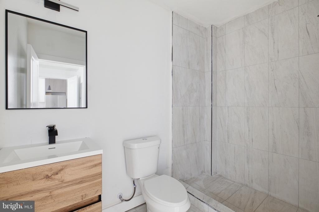 613 N Brooklyn Street - Photo 5