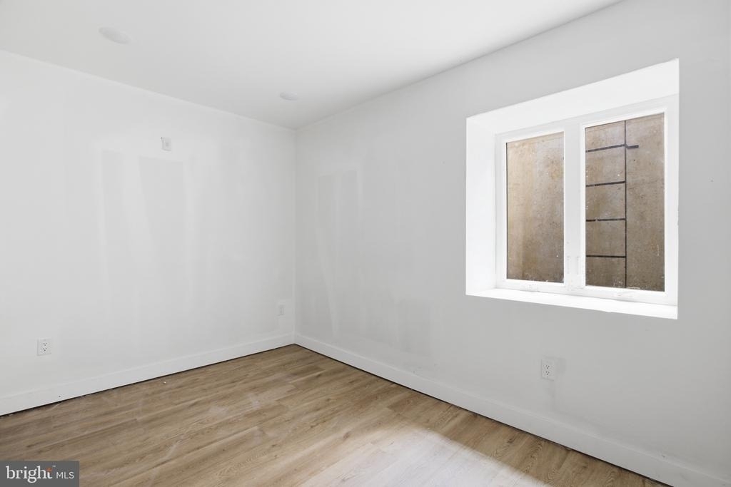 613 N Brooklyn Street - Photo 6