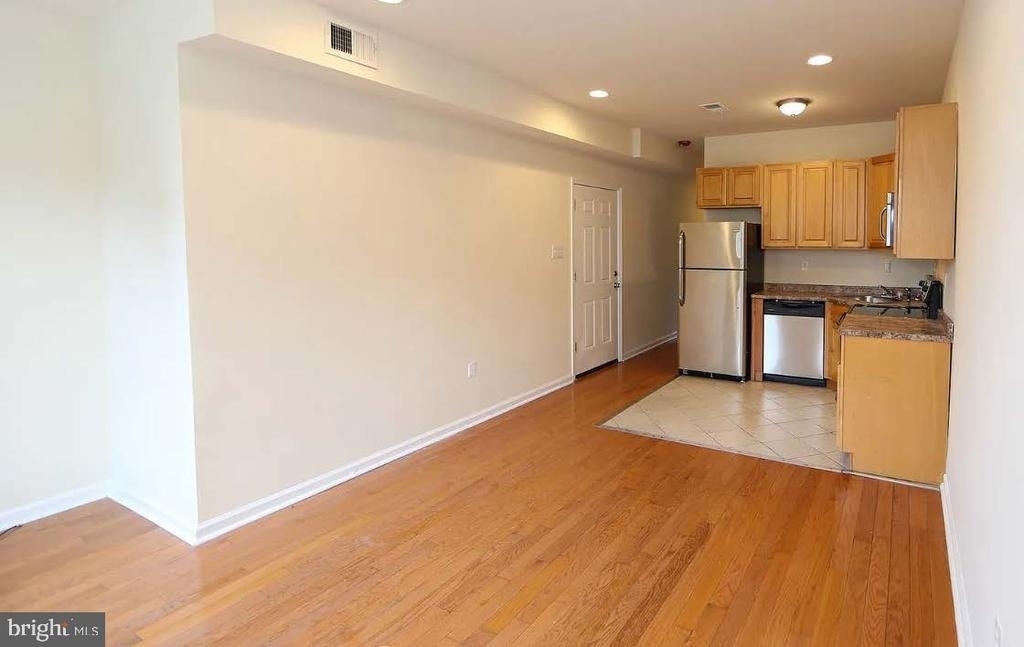 1724 N Gratz Street - Photo 2