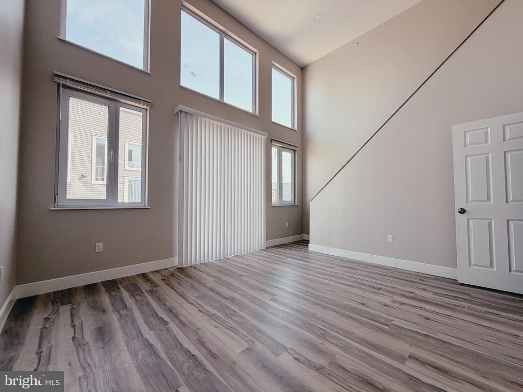 2720 W Thompson Street - Photo 5