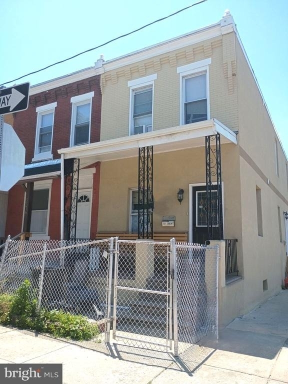 5578 Ludlow Street - Photo 1