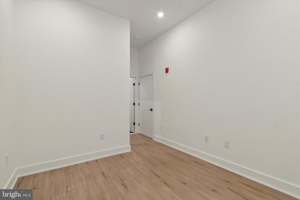 139 W Chelten Avenue - Photo 34