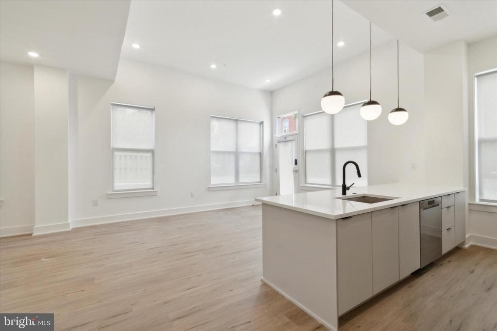 139 W Chelten Avenue - Photo 51