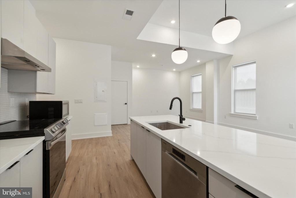 139 W Chelten Avenue - Photo 48