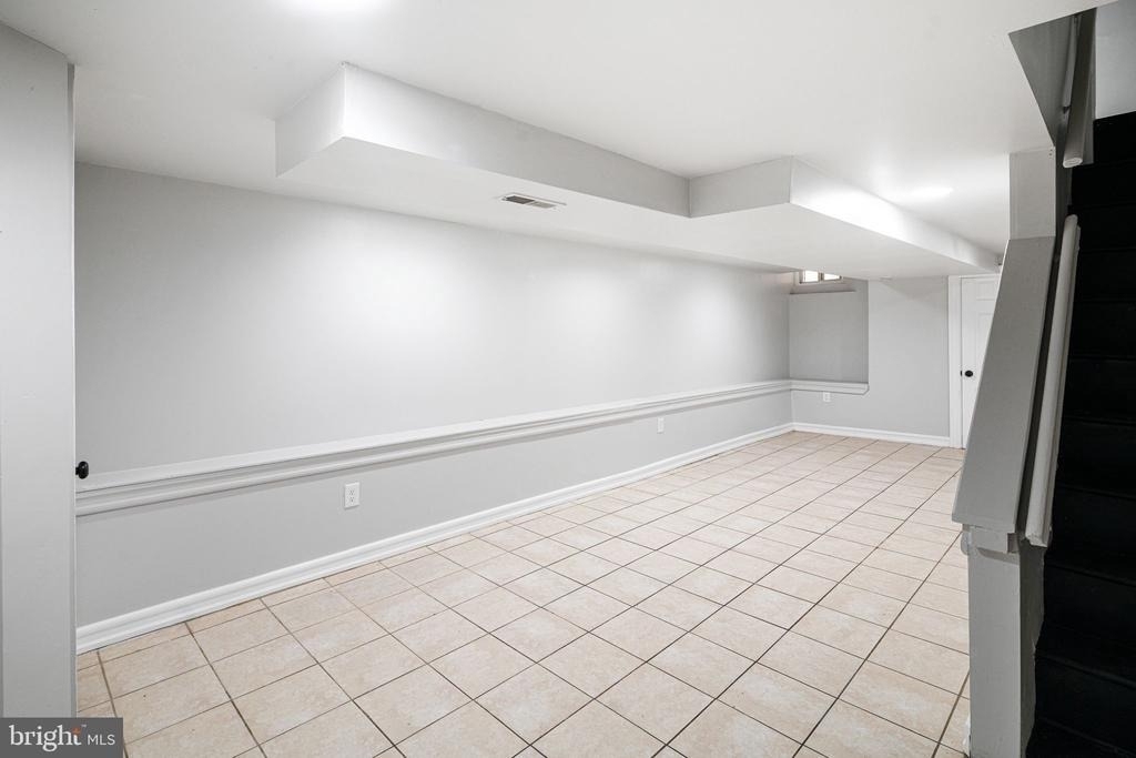 3836 Wyalusing Avenue - Photo 6