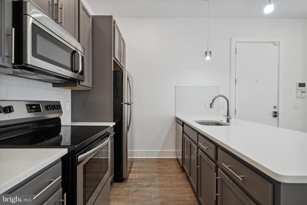1328 N Franklin Street - Photo 5