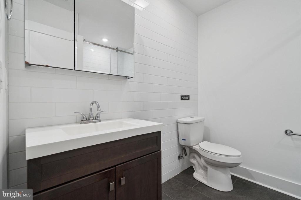 1328 N Franklin Street - Photo 8