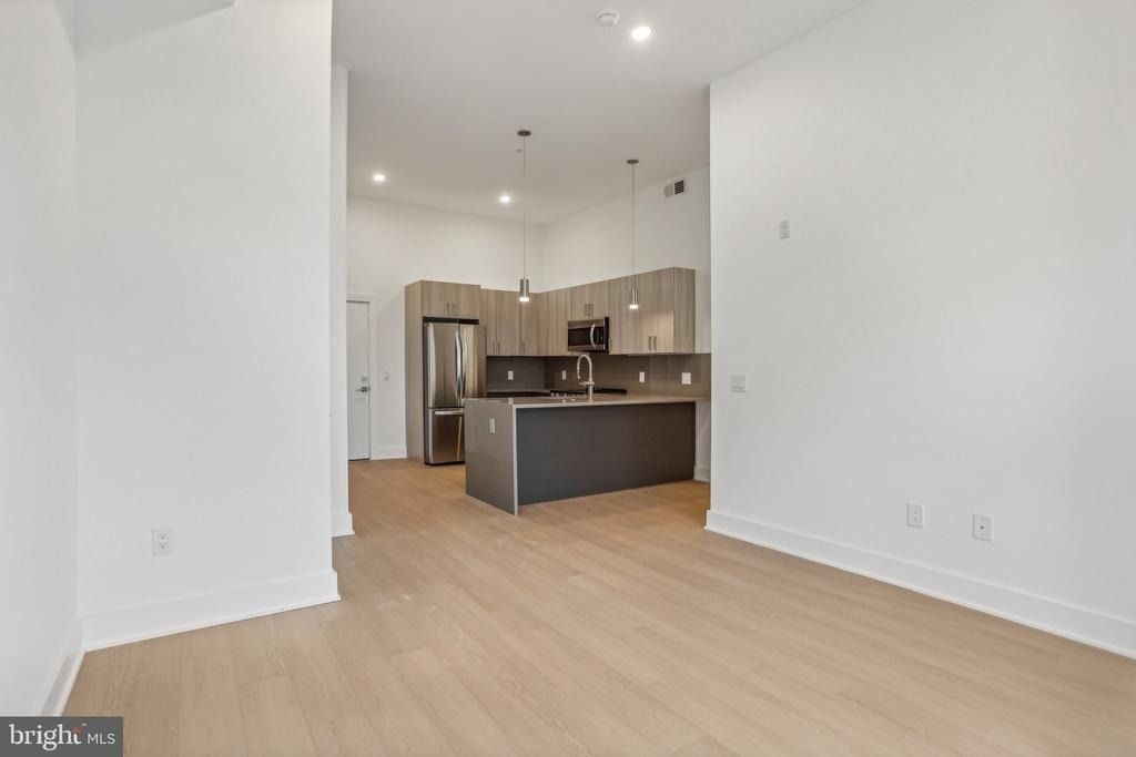 1731 Tilghman Street - Photo 6
