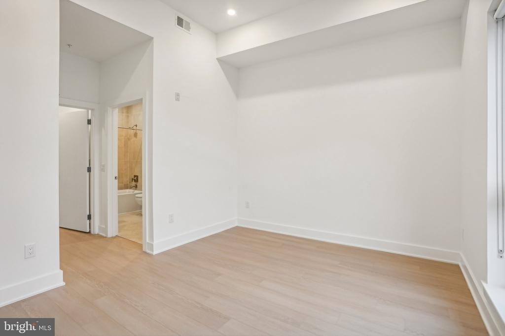 1731 Tilghman Street - Photo 13