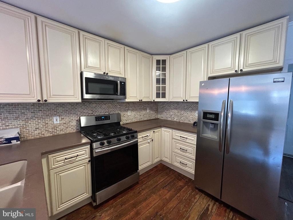 748 S Harshaw Street - Photo 9