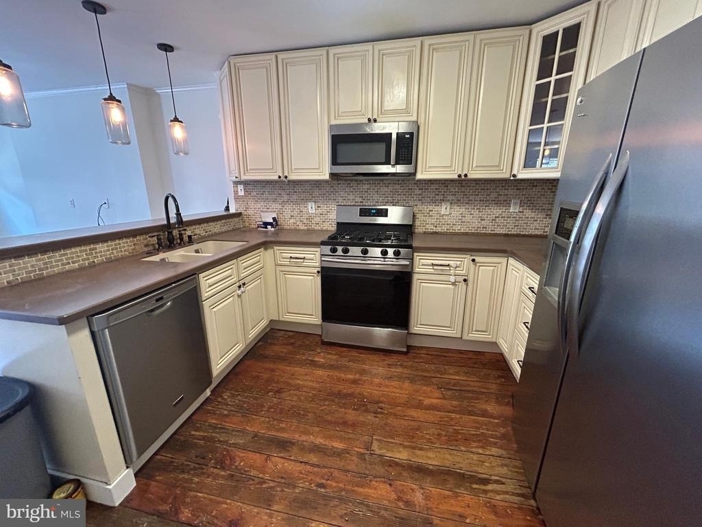 748 S Harshaw Street - Photo 6