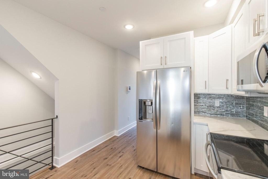 1906 E York Street - Photo 12