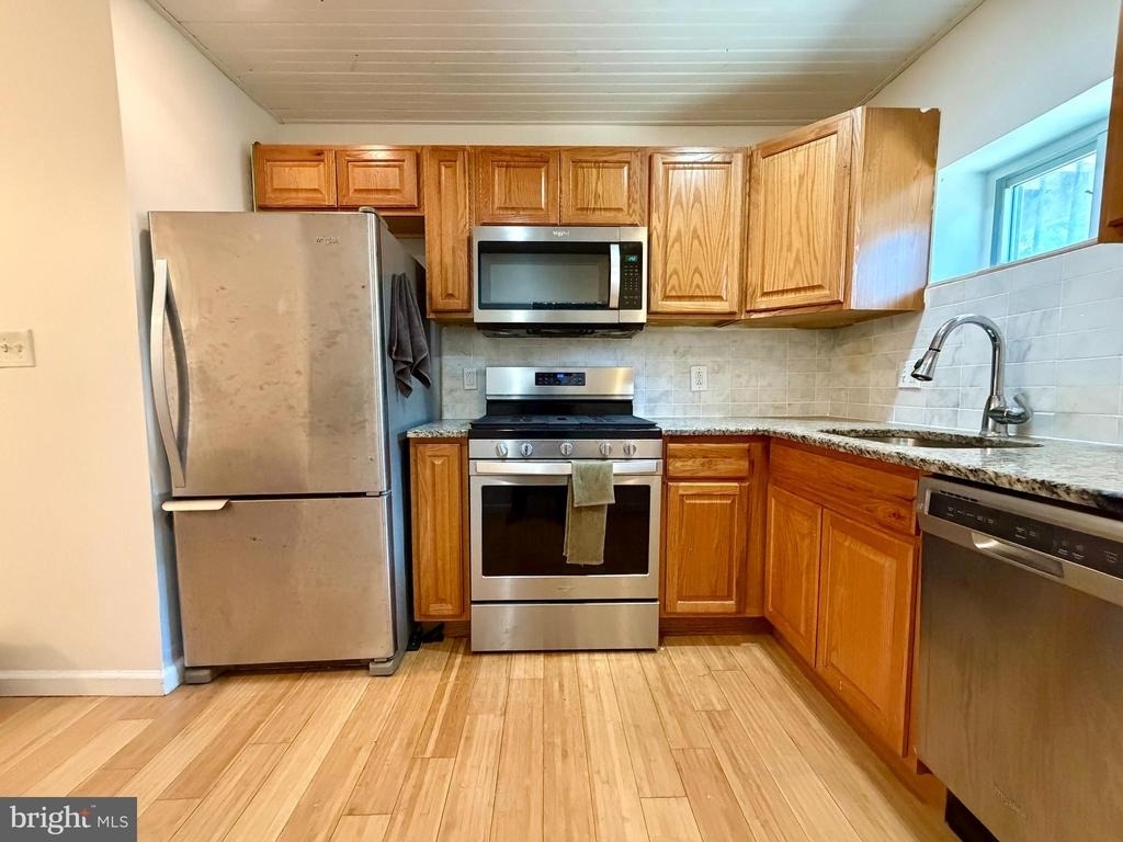 2018 S Croskey Street - Photo 5