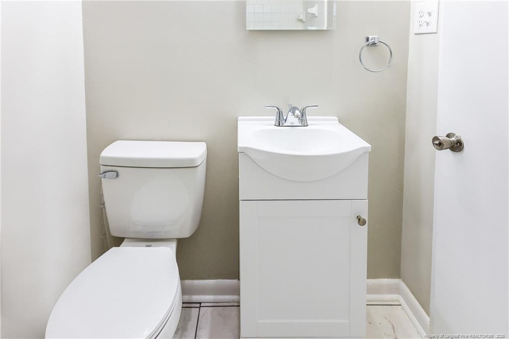 1089 Essex Place - Photo 16