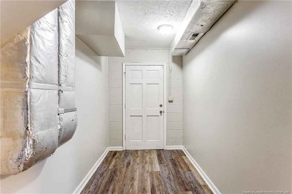 1089 Essex Place - Photo 7