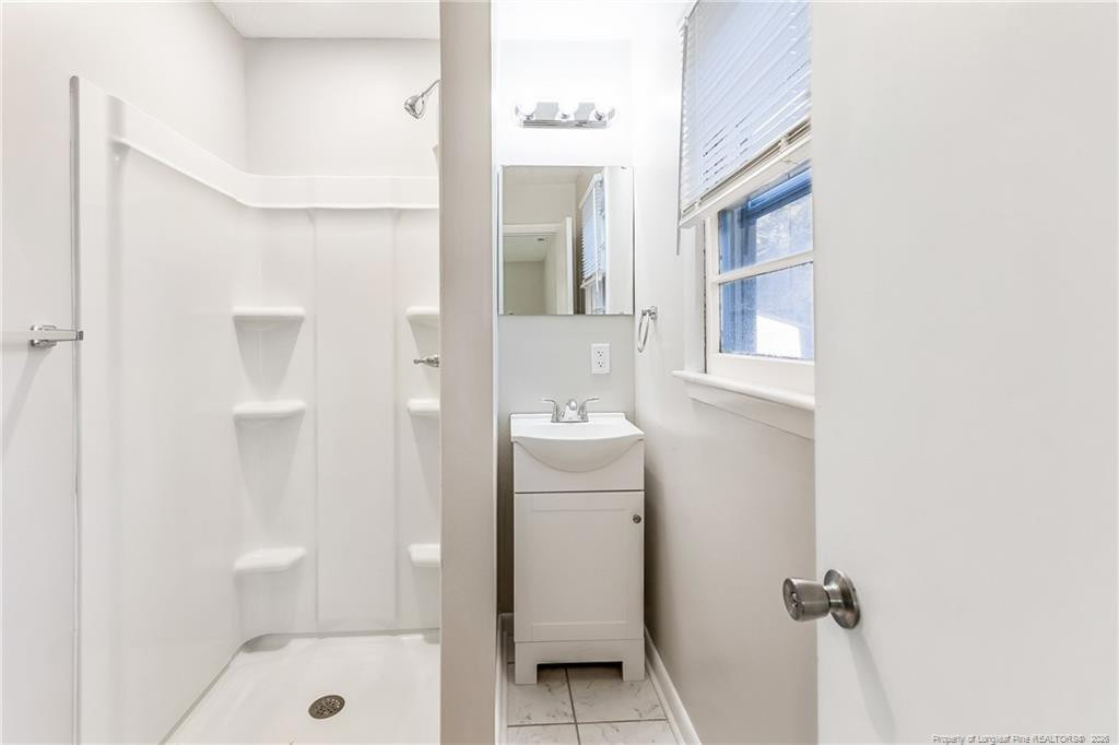 1089 Essex Place - Photo 24