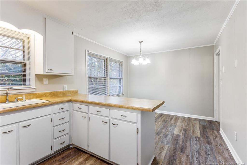 1089 Essex Place - Photo 14