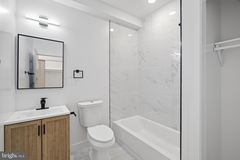 2237 N 16th Street - Photo 2