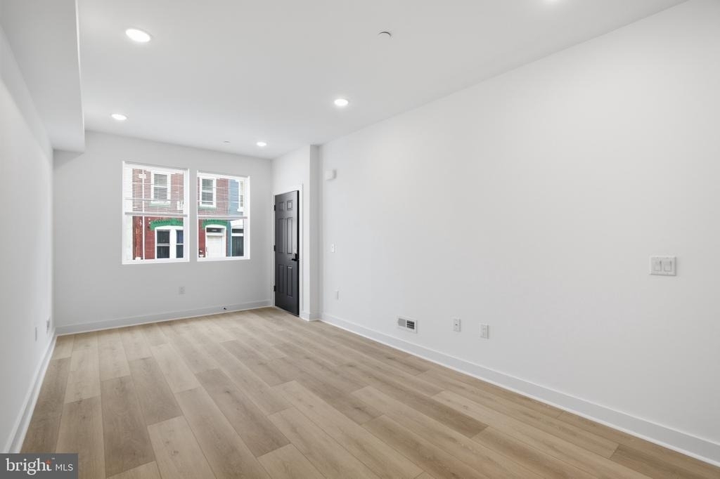 2237 N 16th Street - Photo 3
