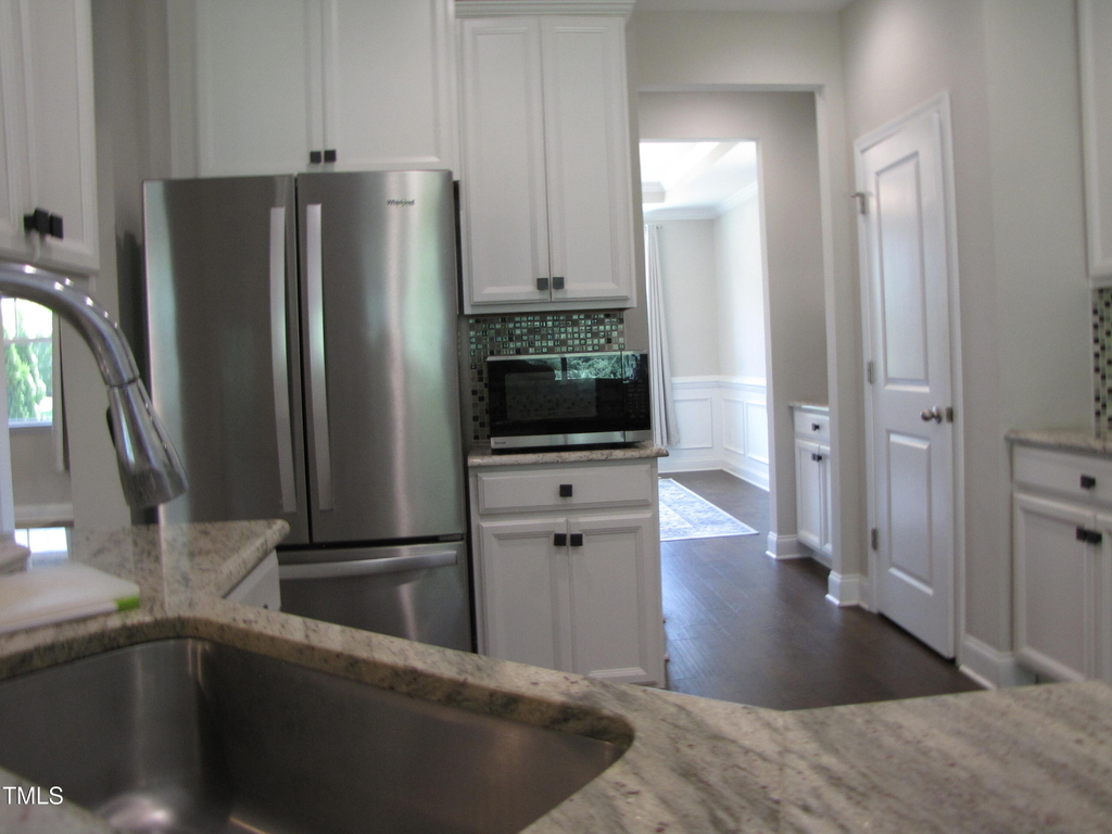 349 Papyrus Place - Photo 8