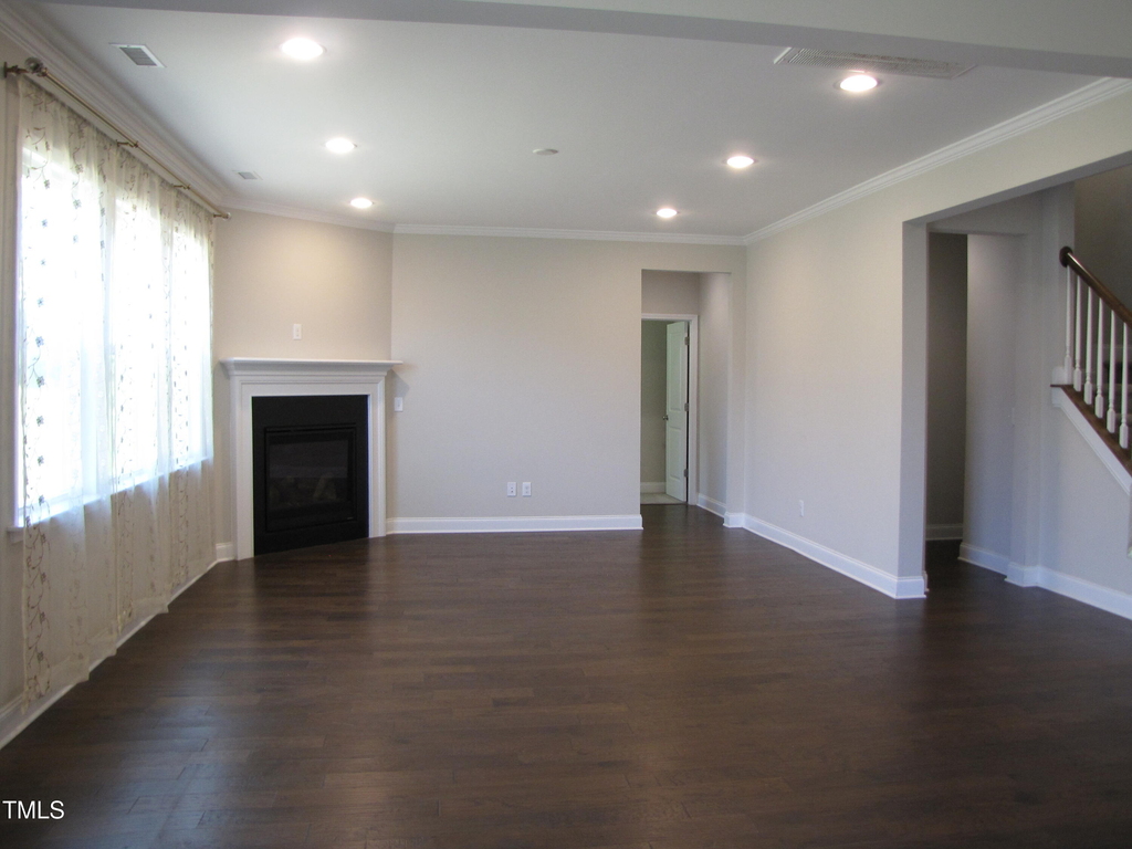 349 Papyrus Place - Photo 6